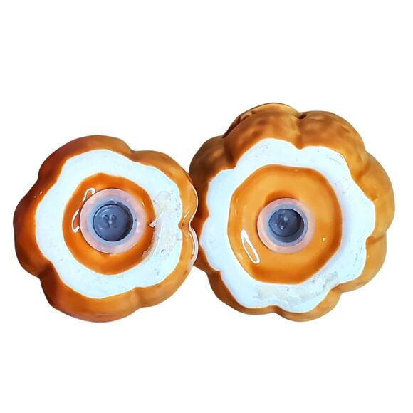 Enesco Halloween Carved Pumpkin Salt & Pepper Shakers Vtg 3" - Picture 6 of 7